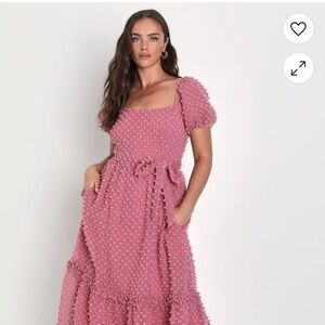 NWT Lulu’s Dramatically Chic Mauve Pink Clip Dot Puff Sleeve Midi Dress